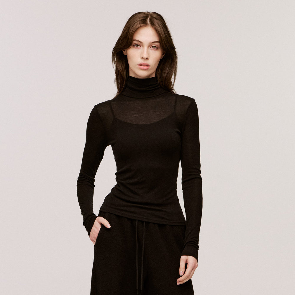 Women’s Cashmere-Blend Turtleneck Long Sleeve