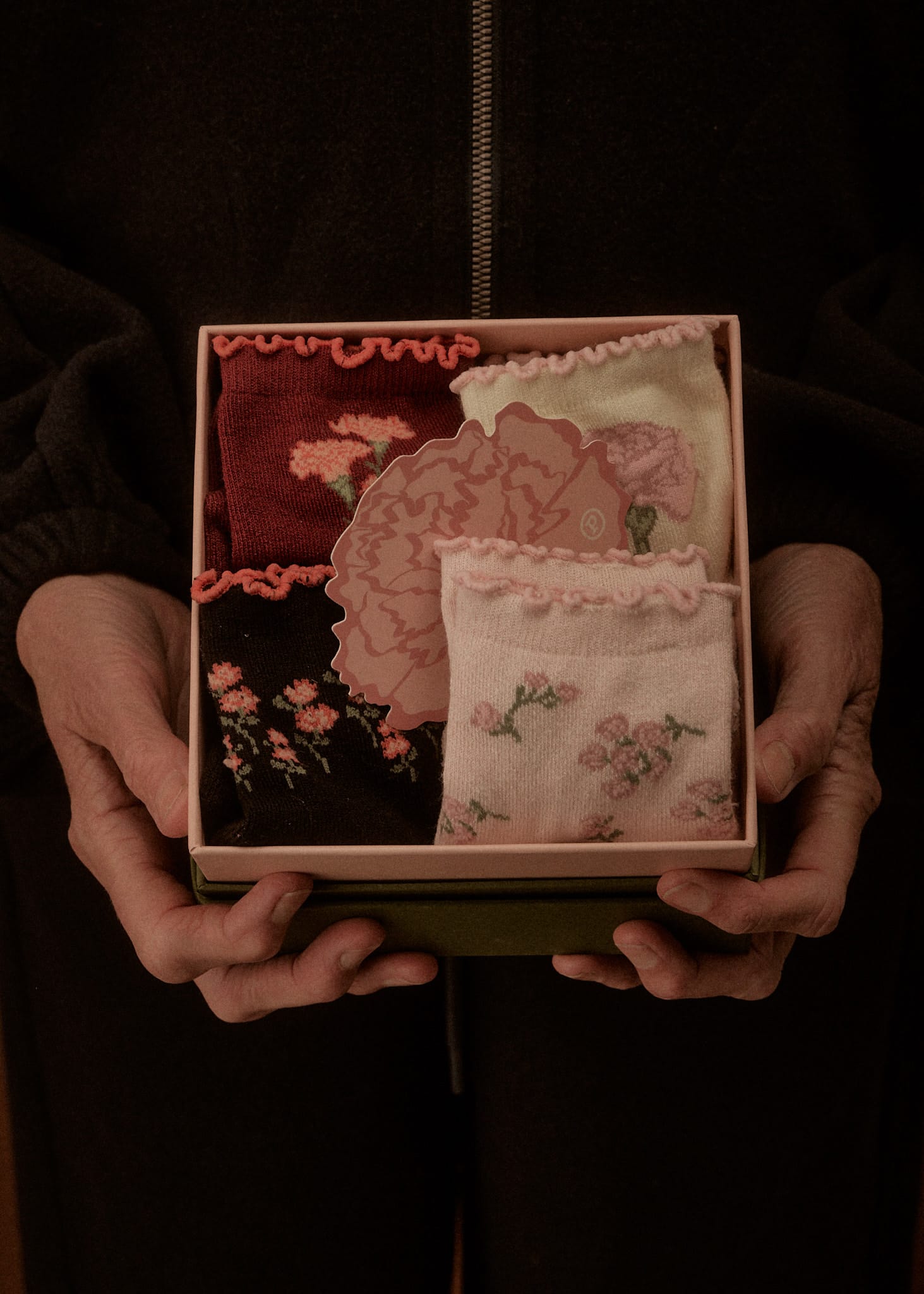 The Lovely Bouquet - Mother's Day Box